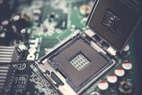 IC / Chip logic gate DIP